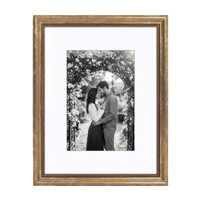 Heirloom Picture Frame — 11x14 / Golden / Vintage frame
