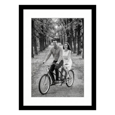 Epic Matted Poster Frame — 17x23 / Black / 13x19