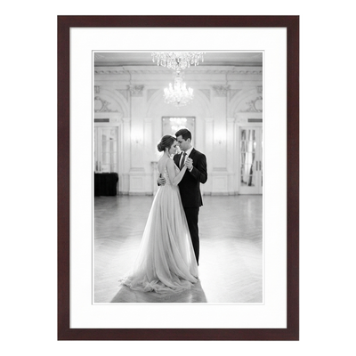 Hudson Picture Frame — 20x28 / Mahogany / 16x24