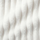 Americanflat 50x60 Faux Fur Throw Blanket - Soft and Breathable Throw Blanket for Couch, Bed, Chair - White Faux Fur Blankets Perfect for Home, Bedroom, or Outdoor Use