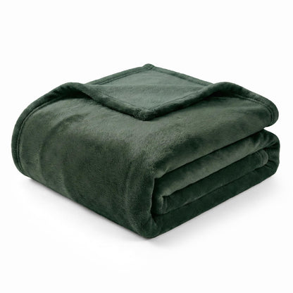 Americanflat 50x60 Fleece Throw Blanket - Soft and Breathable Throw Blanket for Couch, Bed, Chair - Fleece Blankets Perfect for Home, Bedroom, or Outdoor Use - Green