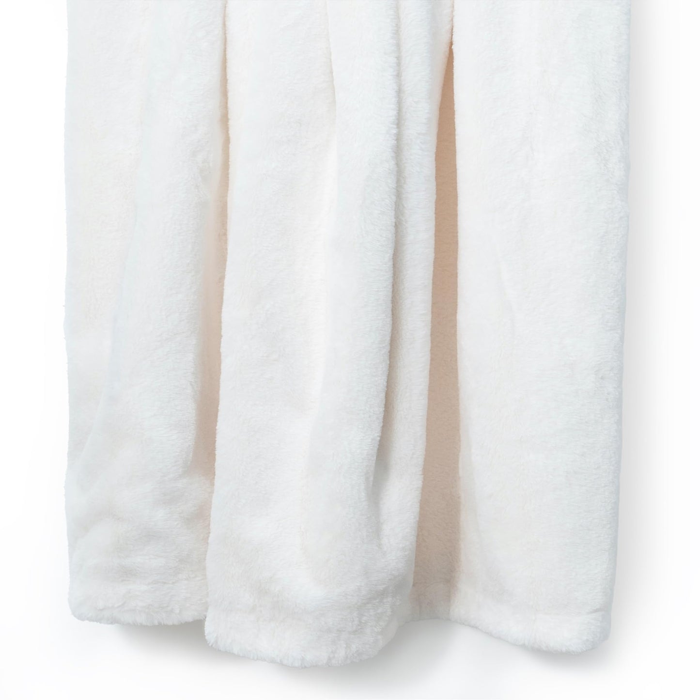 Americanflat 50x60 Double Sided Faux Fur Throw Blanket - Soft and Breathable Throw Blanket for Couch, Bed, Chair - White Faux Fur Blankets Perfect for Home, Bedroom, or Outdoor Use