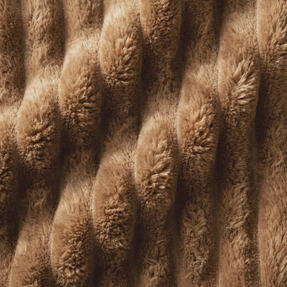 Americanflat 50x60 Faux Fur Throw Blanket - Soft and Breathable Throw Blanket for Couch, Bed, Chair - Brown Faux Fur Blankets Perfect for Home, Bedroom, or Outdoor Use