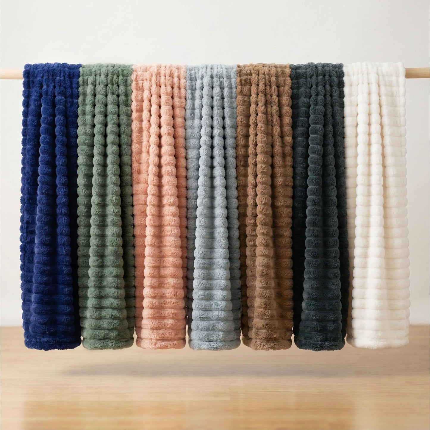 Americanflat 60x80 Faux Fur Throw Blanket - Soft and Breathable Throw Blanket for Couch, Bed, Chair - Pink Faux Fur Blankets Perfect for Home, Bedroom, or Outdoor Use