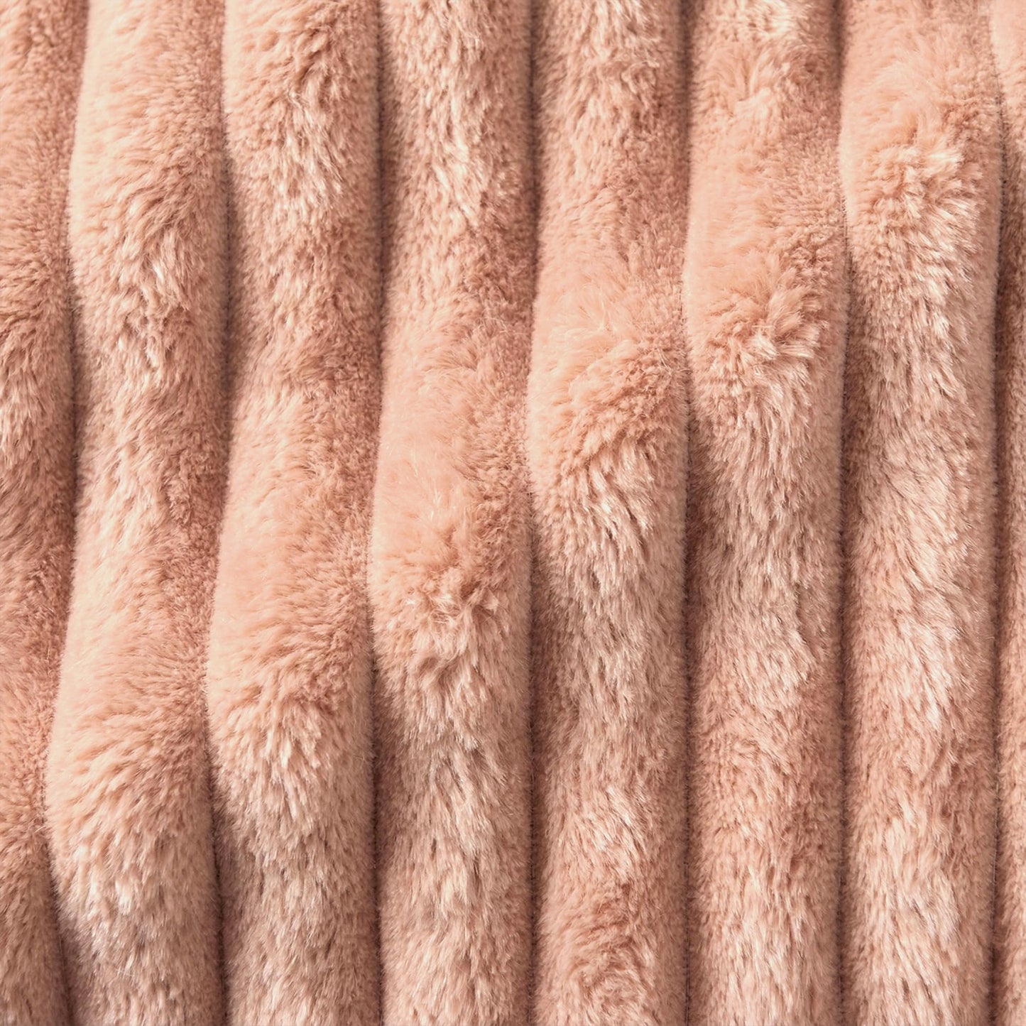 Americanflat 50x60 Faux Fur Throw Blanket - Soft and Breathable Throw Blanket for Couch, Bed, Chair - Pink Faux Fur Blankets Perfect for Home, Bedroom, or Outdoor Use