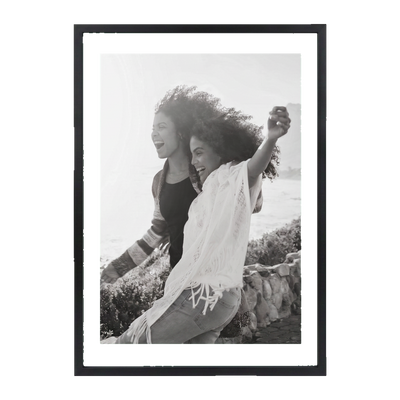 Brooklyn Float Unmatted Picture Frame — 5x7 / Black / 1 Pack