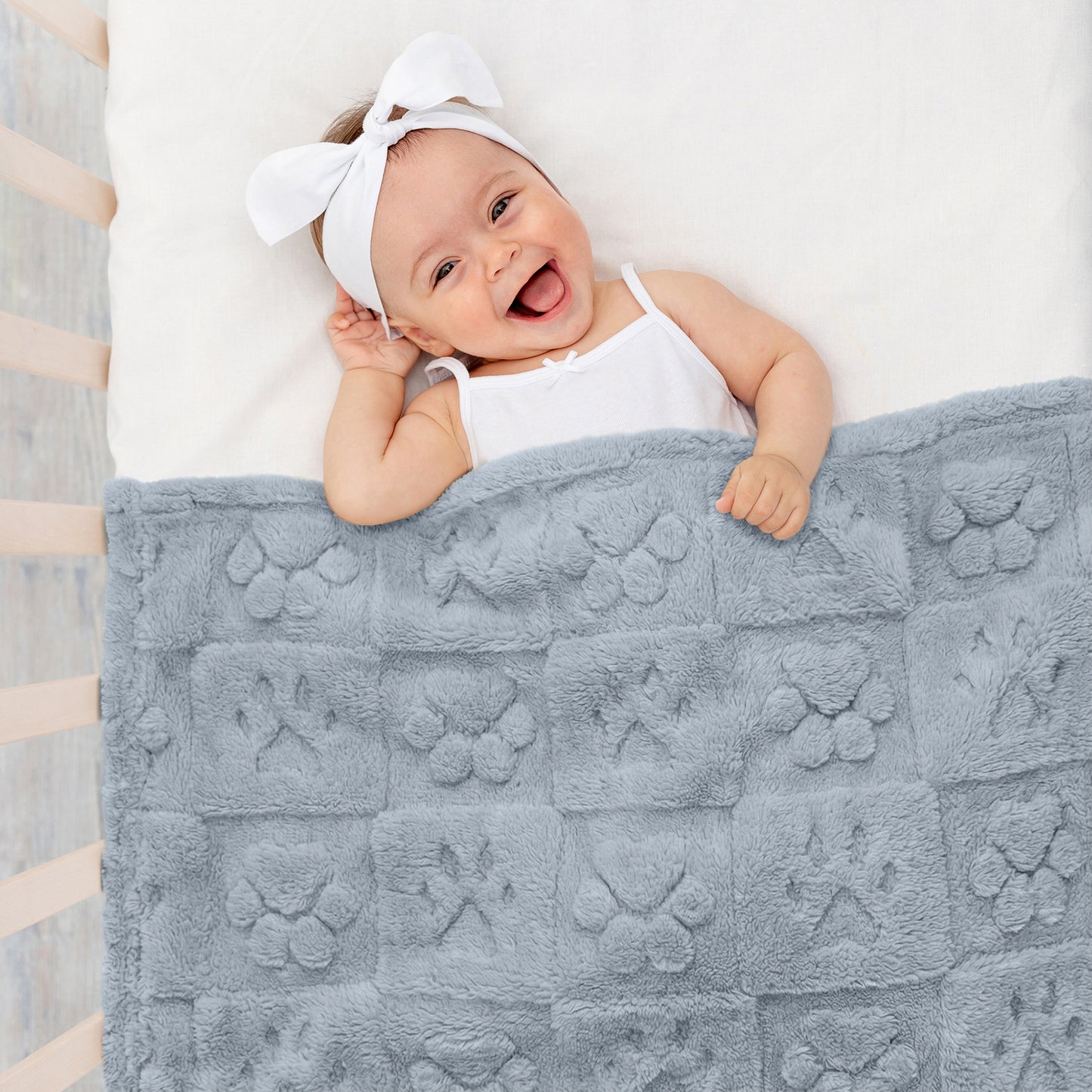 30x40 | Jacquard Fleece Throw Blanket | Gray | Soft and Breathable | Modern