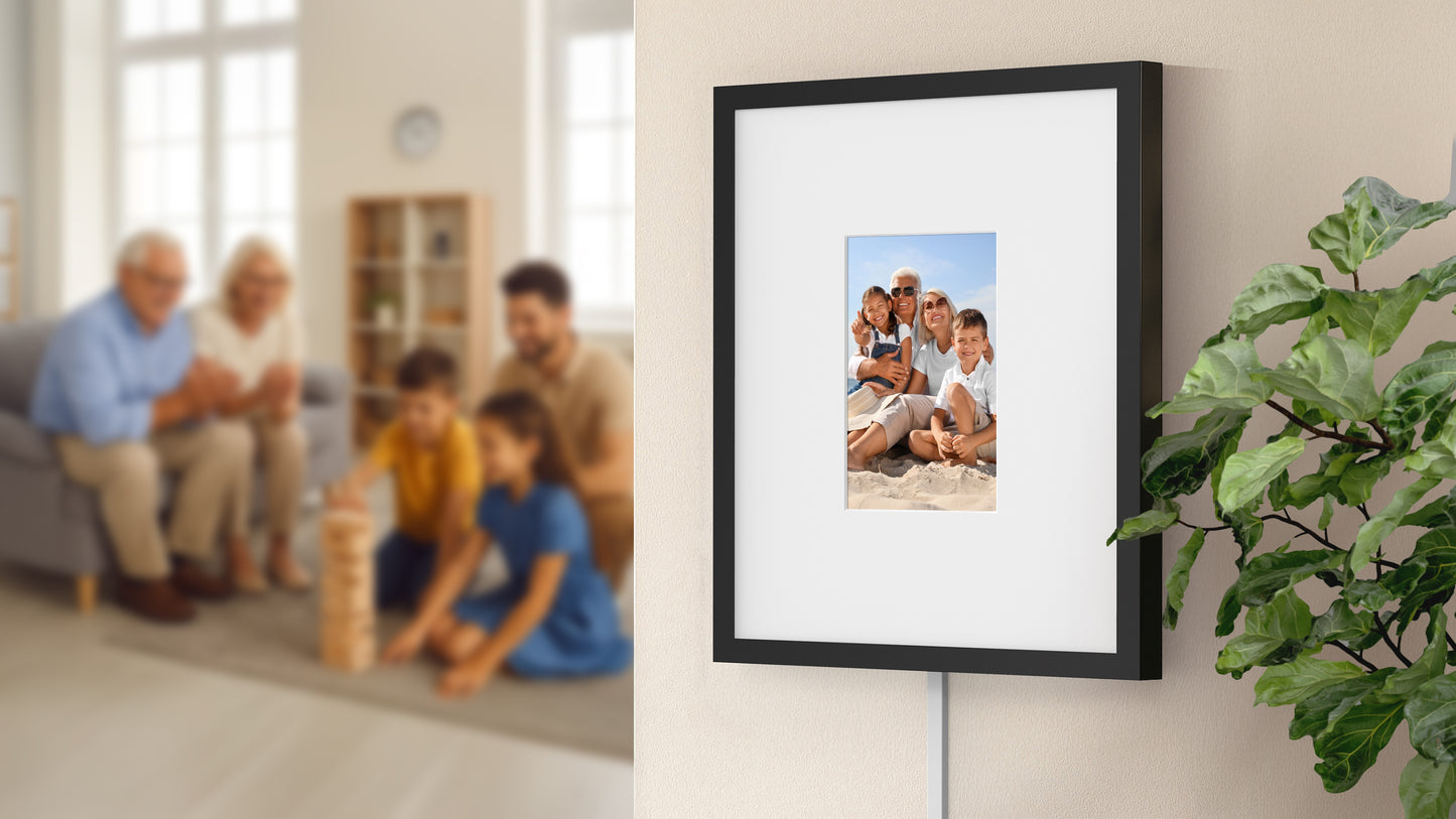 Soho Gallery Digital Frame - 10.1" Screen