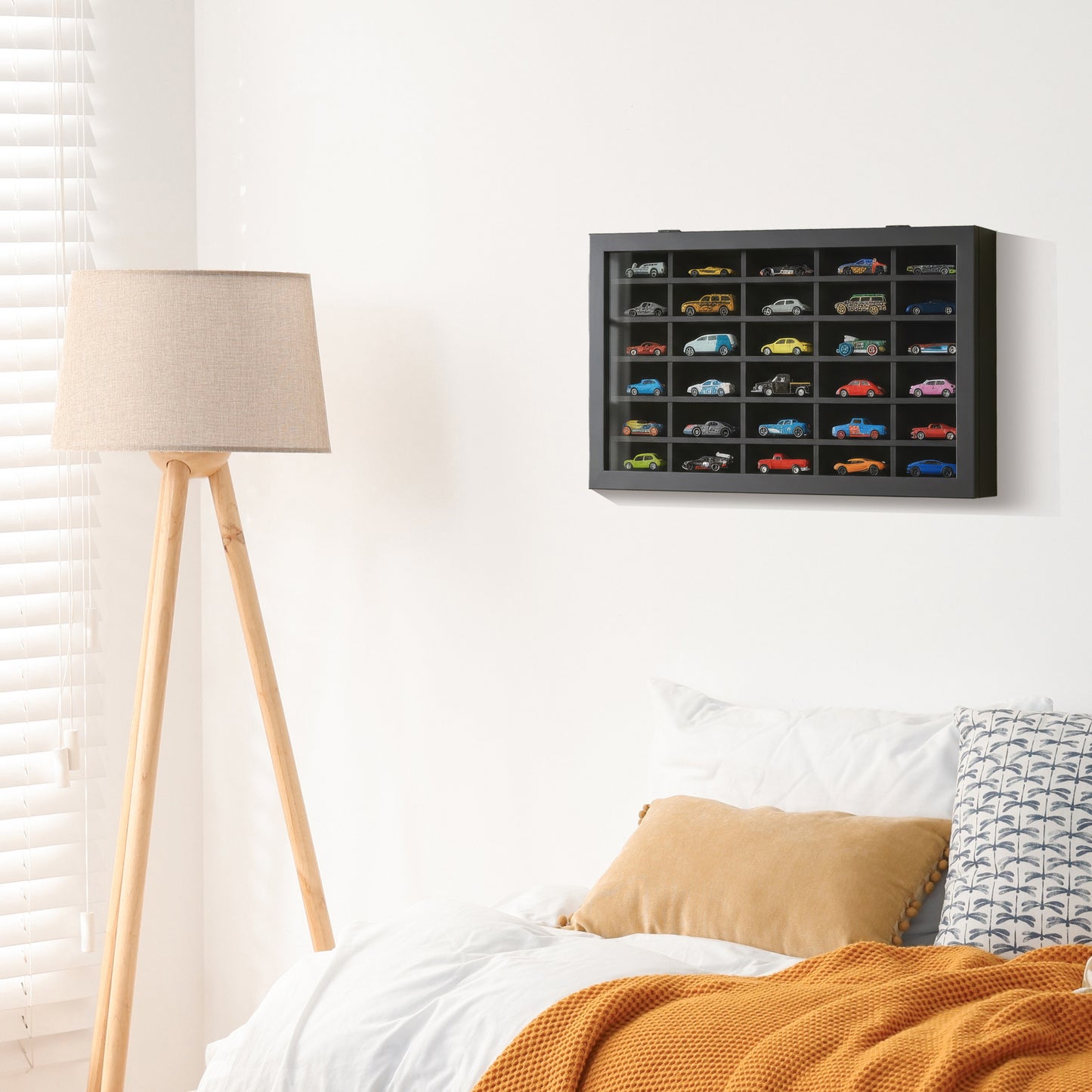 Toy Collectibles Display Case for Cars and Mini Figurines | Silhouette Collection