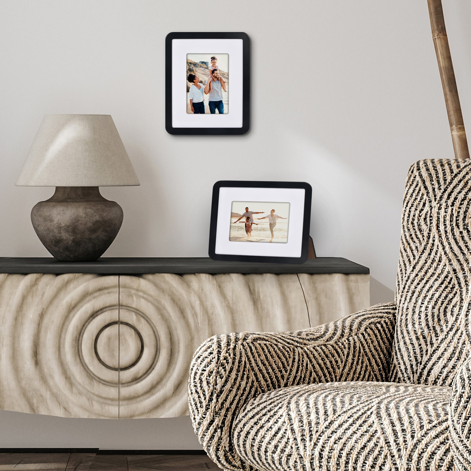 Americanflat Picture Frame with Round Corner CCF0810BLK57