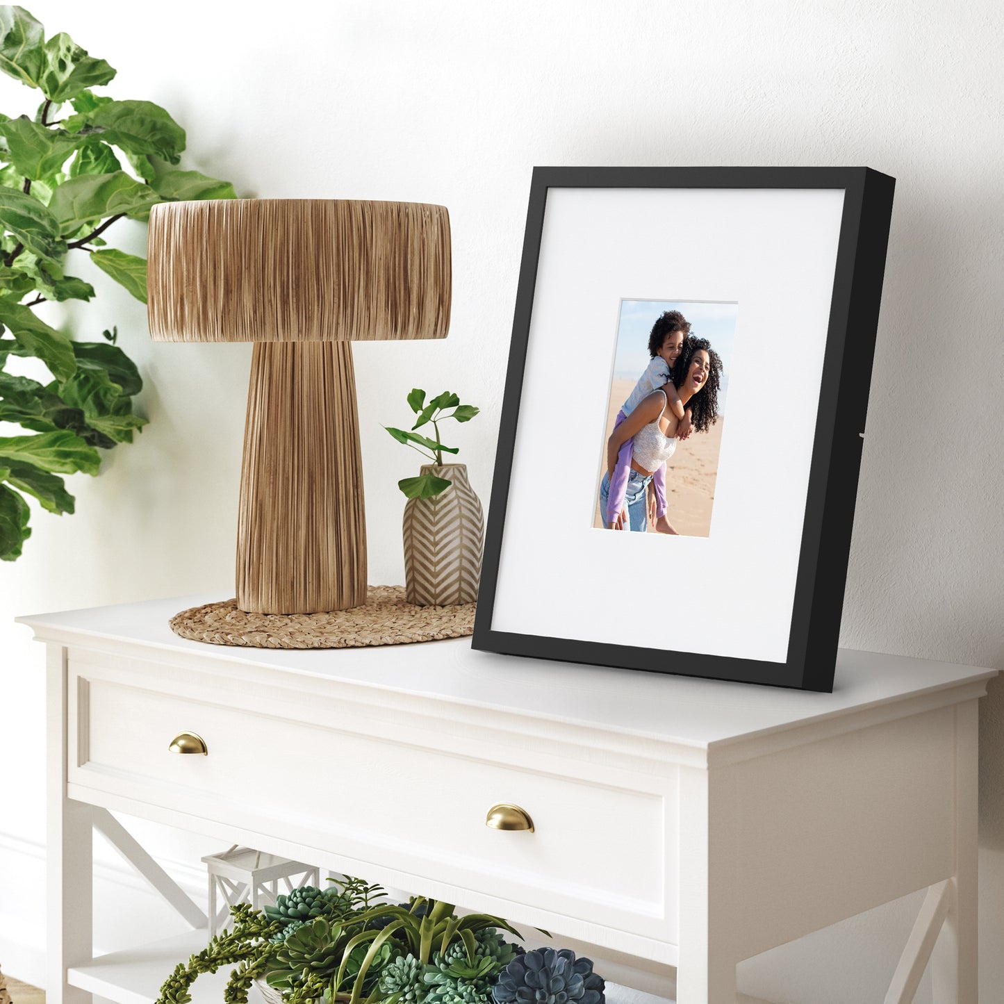 Soho Gallery Digital Frame - 10.1" Screen