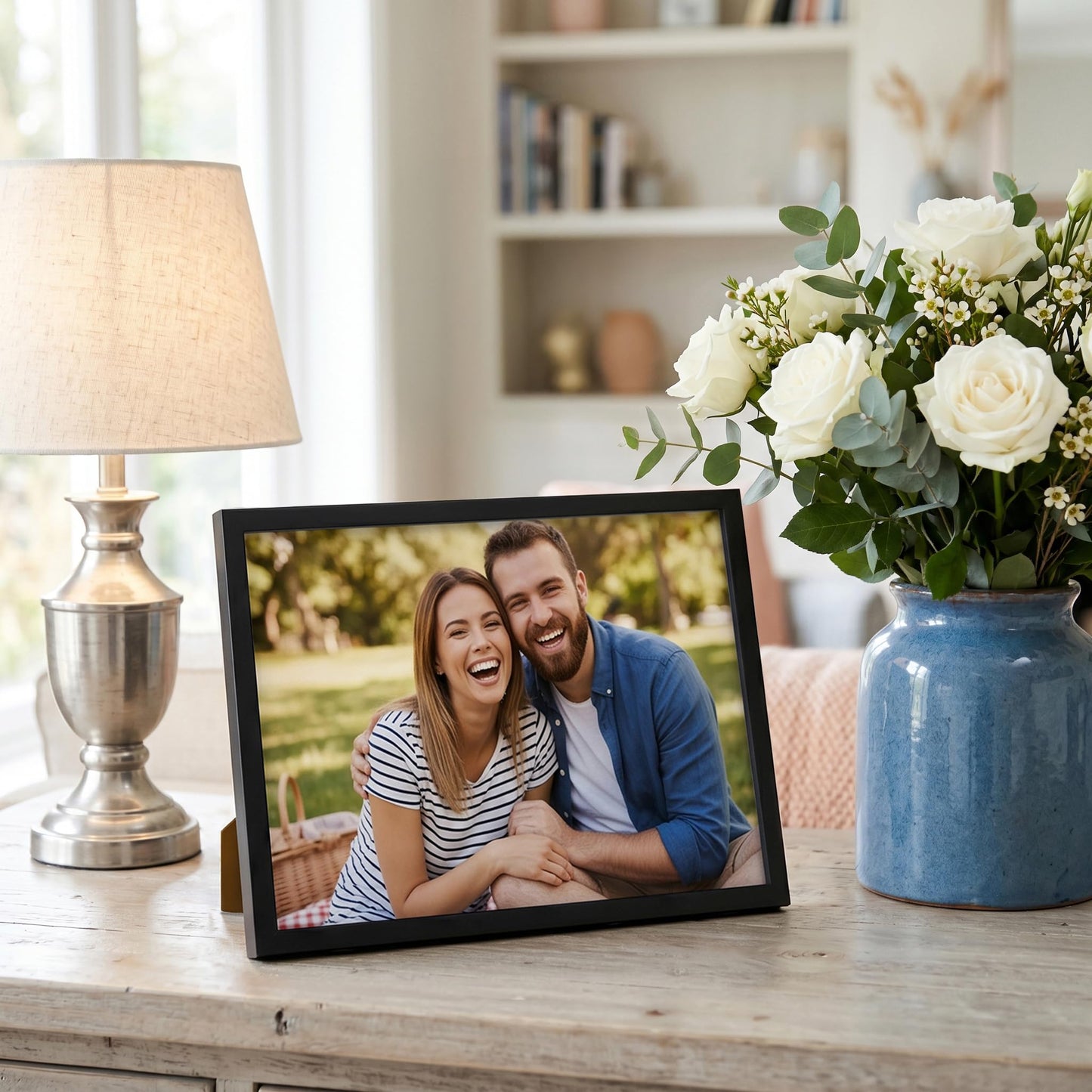 Streamline Picture Frame