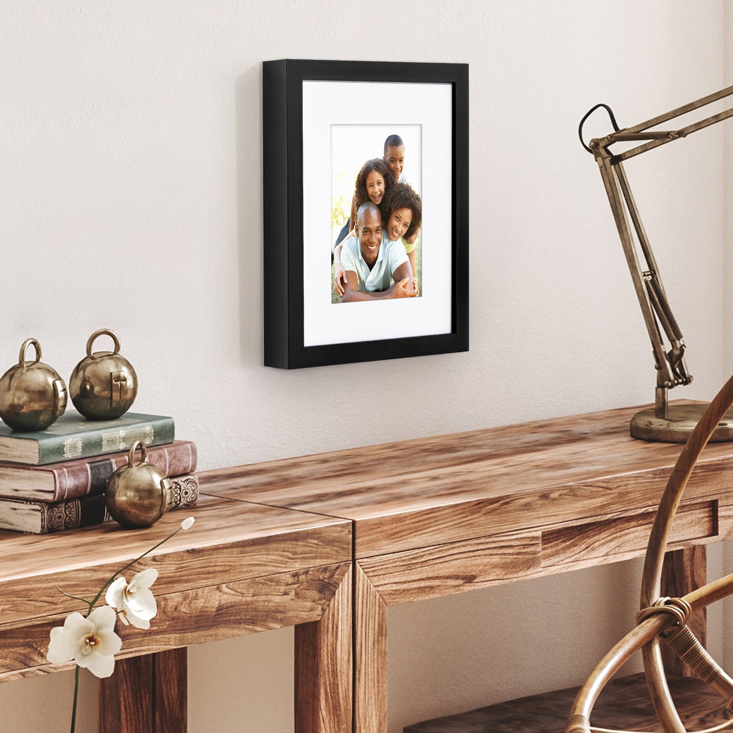 Picture Frame | Gallery Style | With Mat | Protective Glass | Wall Art Display