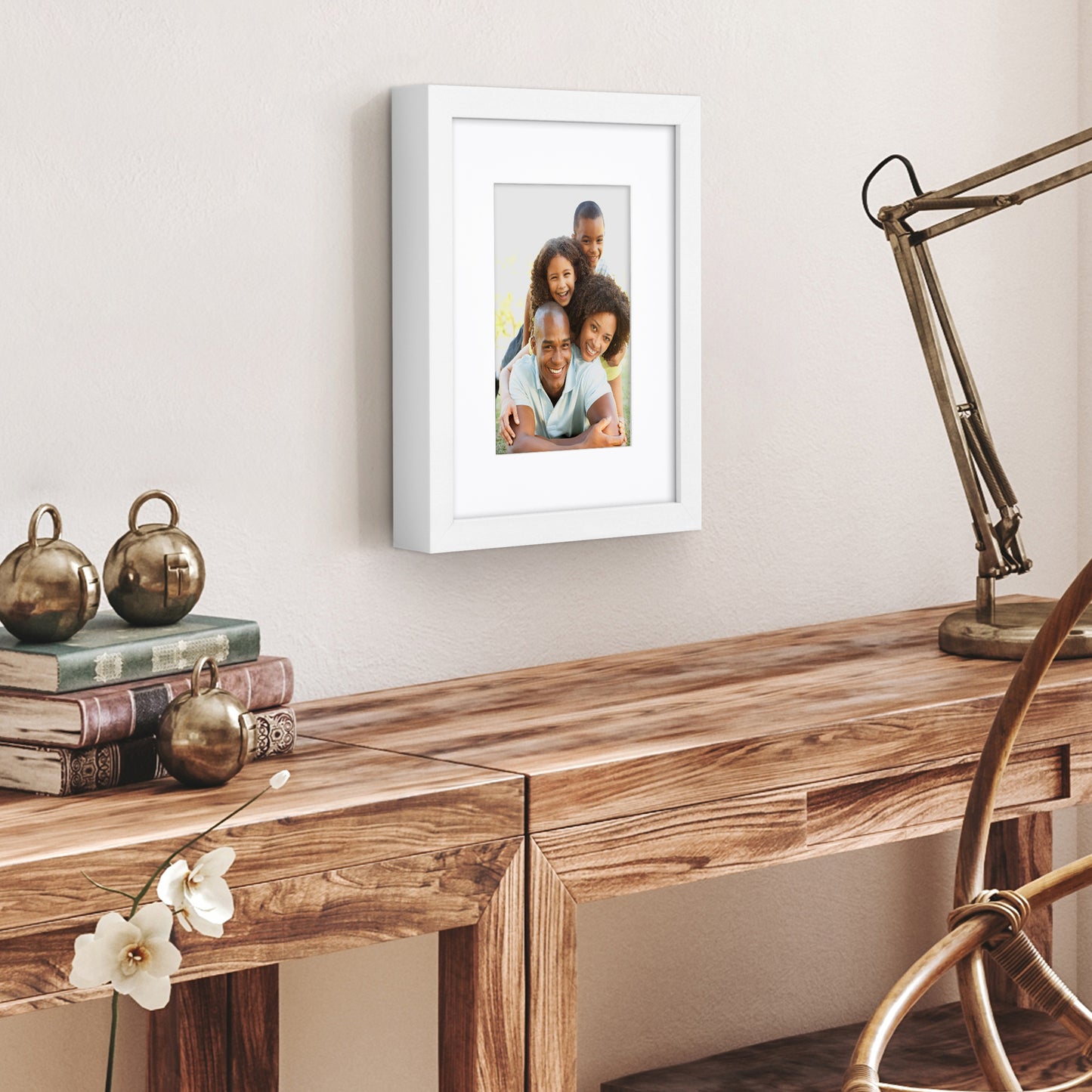 Picture Frame | Gallery Style | With Mat | Protective Glass | Wall Art Display