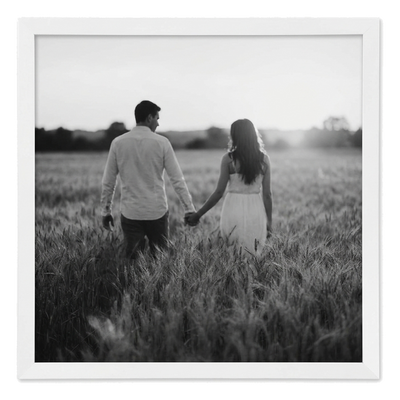 Signature Unmatted Picture Frame — White / 8x8 / 1 Pack