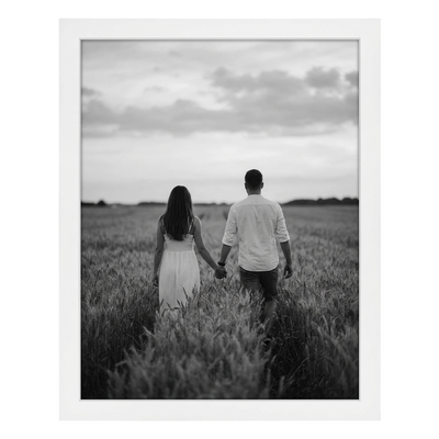 Signature Unmatted Picture Frame — White / 8x10 / 1 Pack