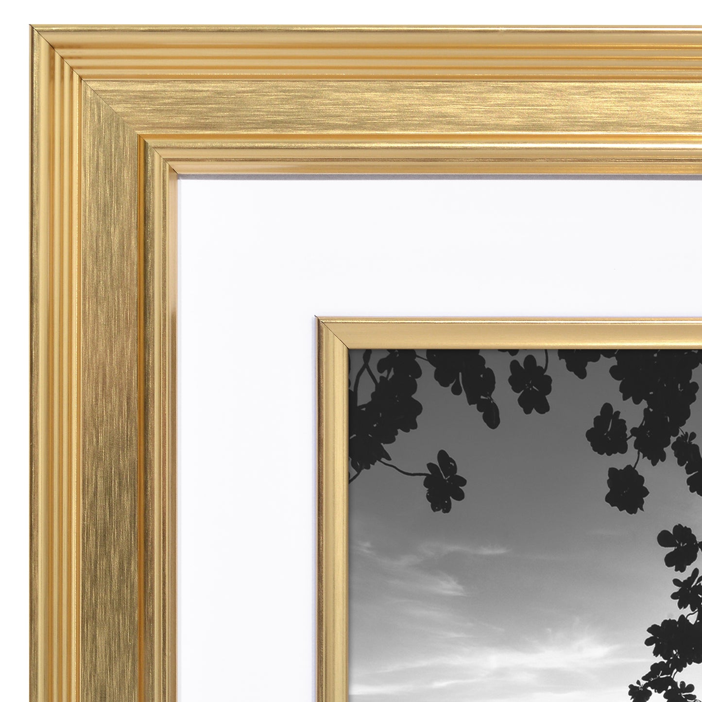Veranda Picture Frame | Fillet Accent | Mat Included | Shatter-Resistant - Americanflat