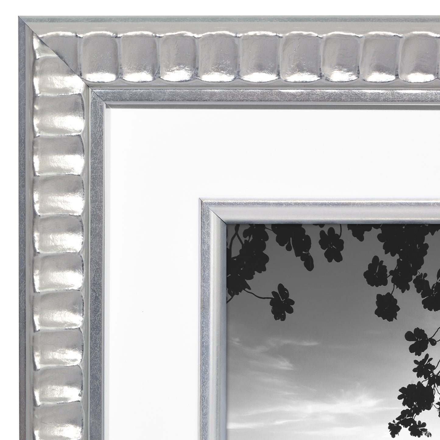 Veranda Picture Frame | Fillet Accent | Mat Included | Shatter-Resistant - Americanflat