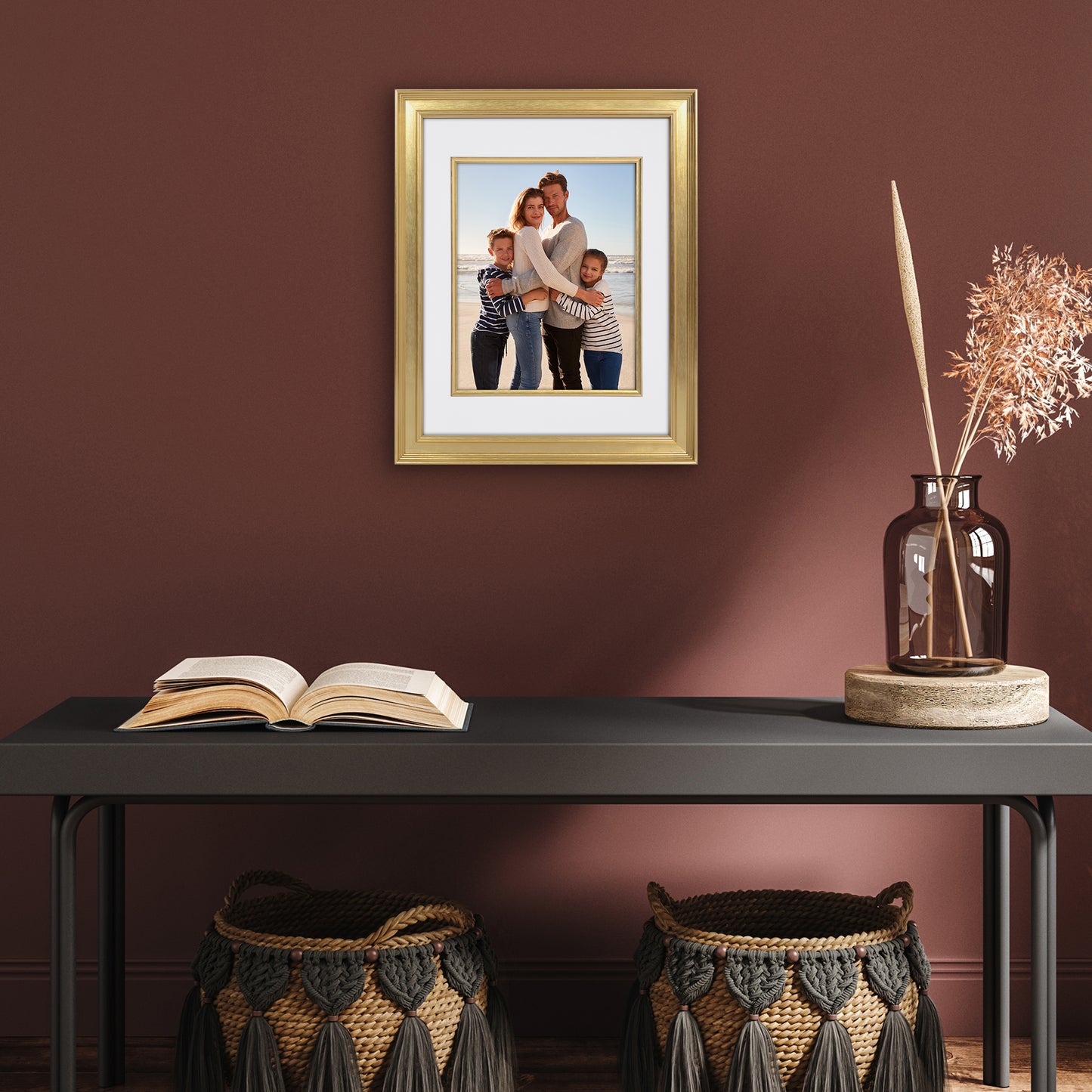 Veranda Picture Frame | Fillet Accent | Mat Included | Shatter-Resistant - Americanflat