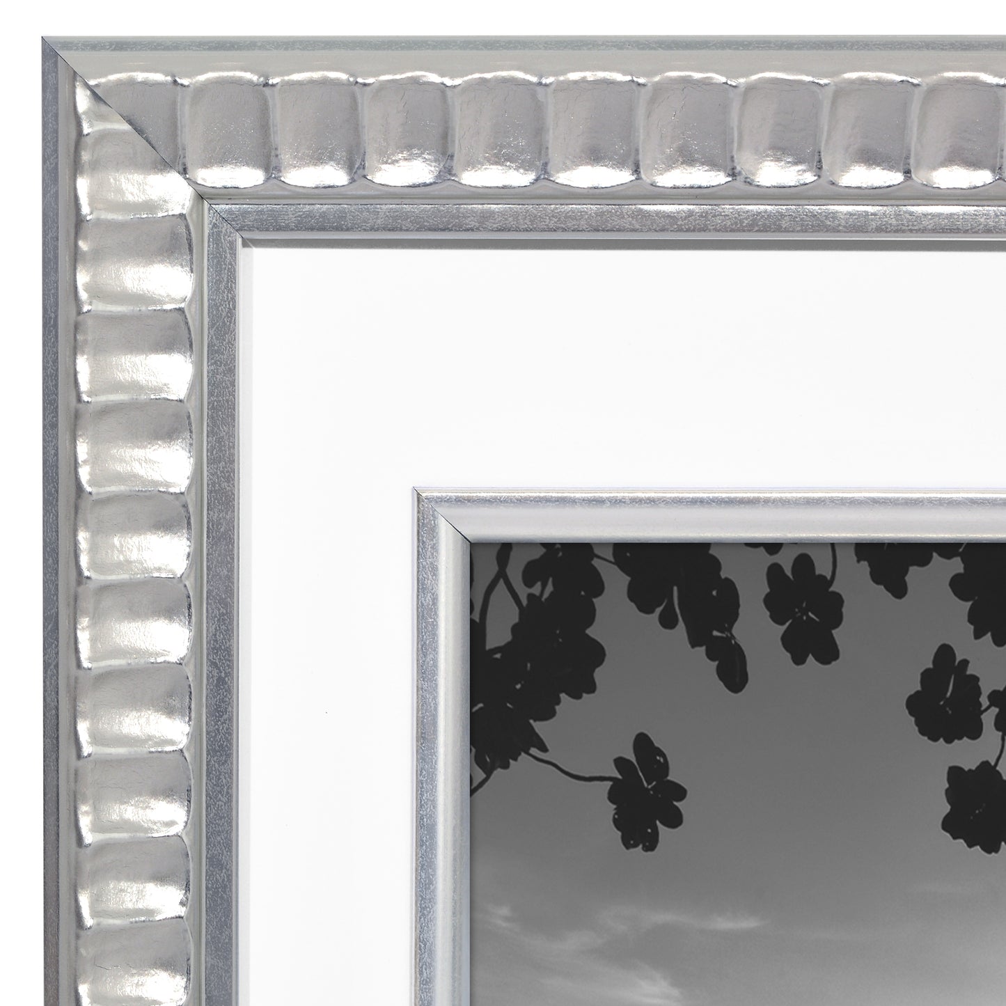 Veranda Picture Frame | Fillet Accent | Mat Included | Shatter-Resistant - Americanflat