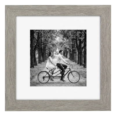 Hudson Picture Frame — 9x9 / Grey Wood / 6x6