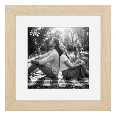 Hudson Picture Frame — 10x10 / Natural Oak / 8x8