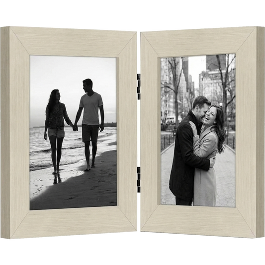 Hinged light wood frame with two panels, black-and-white photos of a couple by the sea #flat
